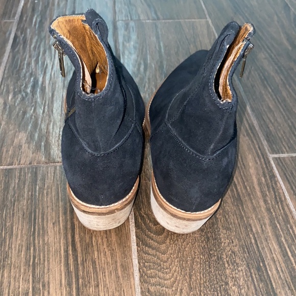 1937 suede ankle booties pointy - Picture 5 of 9